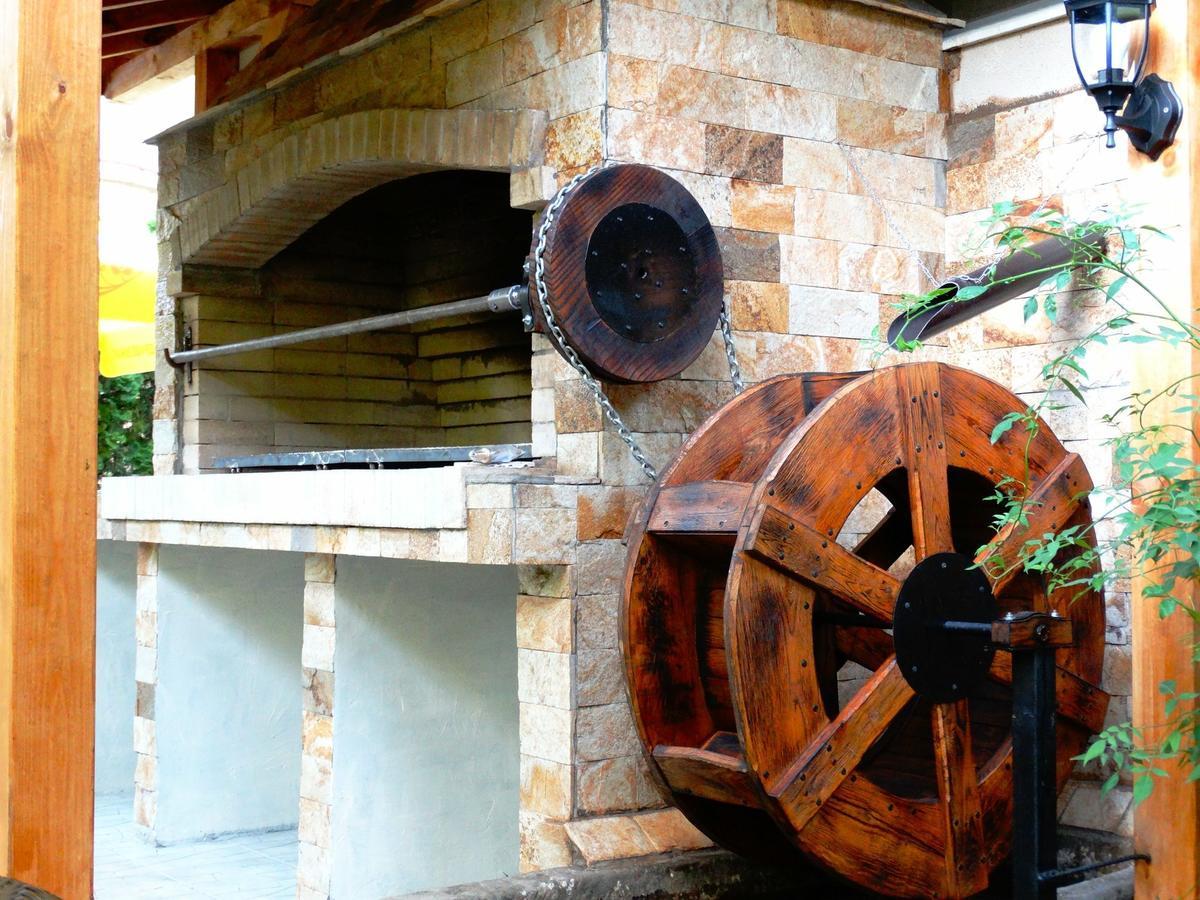 Vesta Hotel Montana Luaran gambar